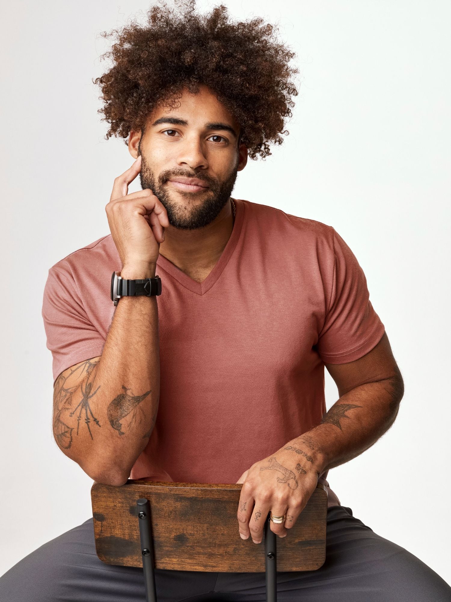 Joe is 6', 180LBS and wears a size L # Rotating Subscription Pack | ThreadBox Seasonal Colors 3-Pack | Fresh Clean Threads