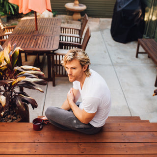 How to Dress Your Comfiest for a Lazy Day at Home | Fresh Clean Tees