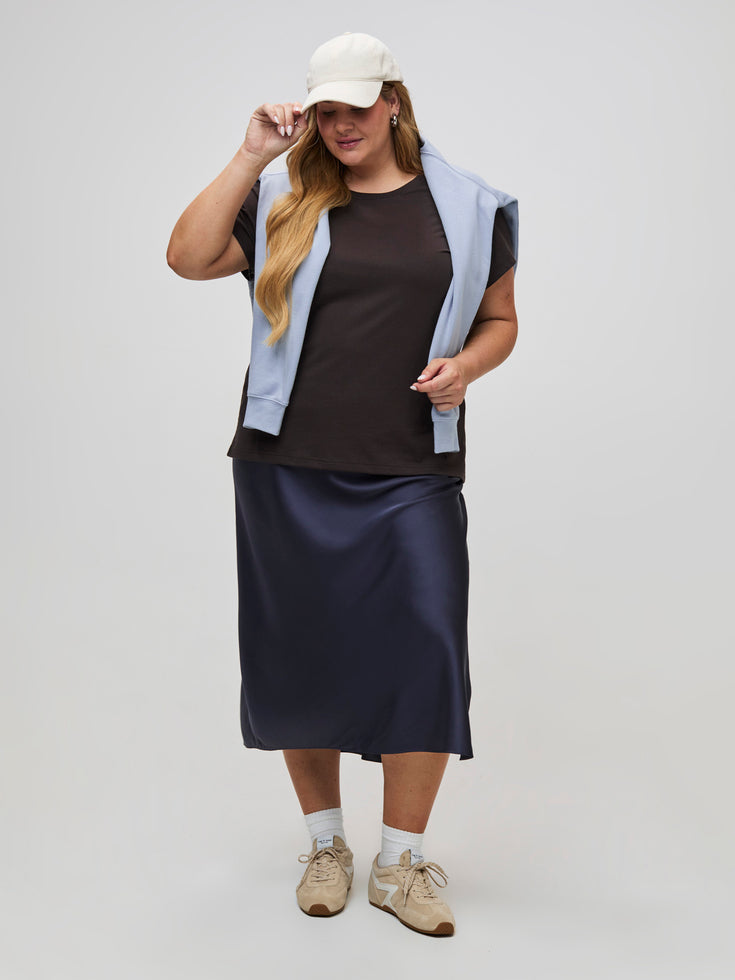 Women's Espresso Crew Neck