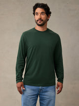 Man wearing casual moss green long sleeve shirt