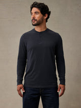 the shadow long sleeve heleys  hold its shape after washing