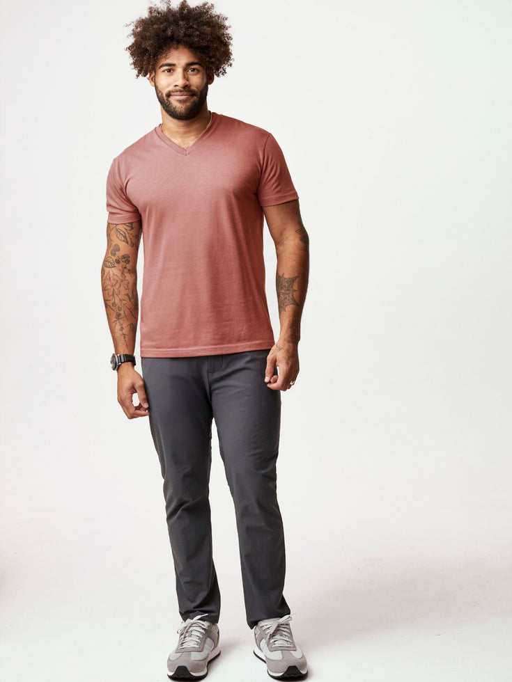 V-Neck in Dune Red | Fresh Clean Threads