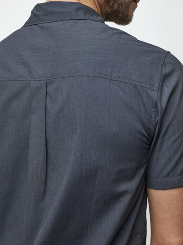 a comfortable fit that moves with you # Navy Short Sleeve Button Up | Fresh Clean Threads