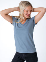 Maddy is 5'8", size 4 and wears a size S # Women's Wedgewood V-Neck T | Fresh Clean Threads