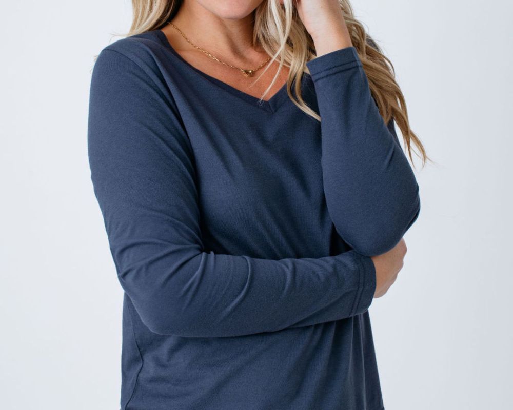 Women's Long Sleeve V-Neck tees | Fresh Clean Threads