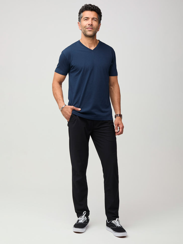 Men's V-Neck T-Shirt in Dark Navy | Fresh Clean Threads