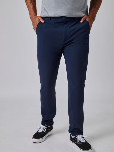 Joe is 6', 180LBS and wears a size 32x30 # Stretch Tech Pant Rotation 4-Pack | Navy | Fresh Clean Threads