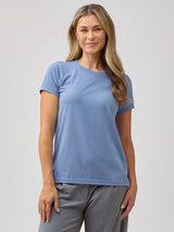 Taylor is 5'11" (size 4-6) and wears size M # Women's Lakeshore Crew Tee | Find Your Size (XS-3XL)